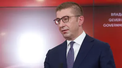 Мицкоски пак се заяде: Паметта ни не е подчинена на Източния съсед