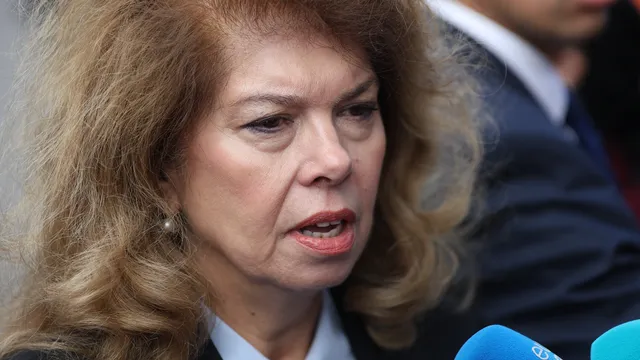 Президентът: Михаела Доцова не може да нарежда на НСО