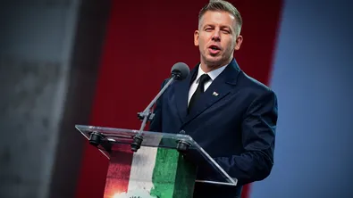 Петер Мадяр: Унгария не е ферибот, за да се люшка между Изтока и Запада