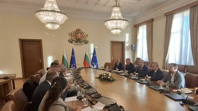 Радев: България прави всичко възможно за сигурността на корабоплаването в Черно море