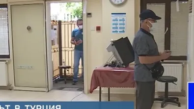 Избирател в Турция обърка климатика с машината за гласуване