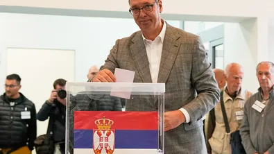 Избирателната активност на изборите в Сърбия до 12:00 ч. е 34,55 процента
