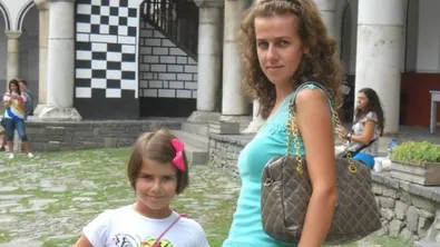 Дъщерята на Спаска Митрова получи българско гражданство и учи медицина в София