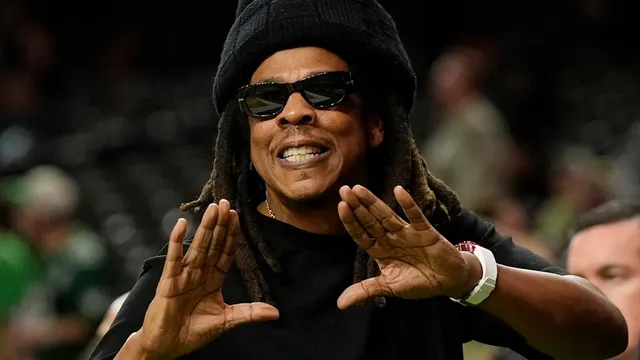 Джей Зи ще излезе на сцената на Супербоул през февруари