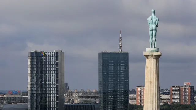 Сърбия повиши терористичната тревога до червено след нападение срещу охранител на израелското посолство
