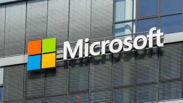 Microsoft съкращава 60 000 работни места