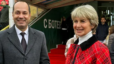 Весела Лечева откри обновената лекоатлетическа писта на стадион „Христо Ботев“ във Враца