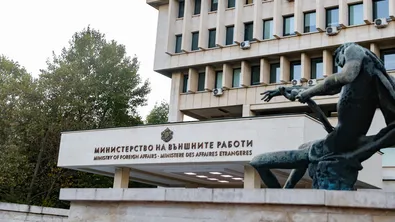 МВнР: Няма данни за пострадали българи при катастрофата с влакове в Испания