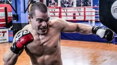 Арестуваха ММА боеца Живко Стоименов след побой над приятелката си