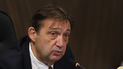 Шишков обяви мащабни планове за 2027 г.: 200 км нови пътища и проектиране на още 1300 км