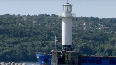 Кой ще плава в Черно море? Атаките срещу кораби изправят бранша пред нова криза