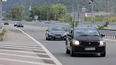 Ограничиха скоростта в тунел "Кривия" на Е-79 заради липса на осветление