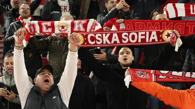 На живо: ЦСКА - Славия, шоу на трибуните и нули на терена