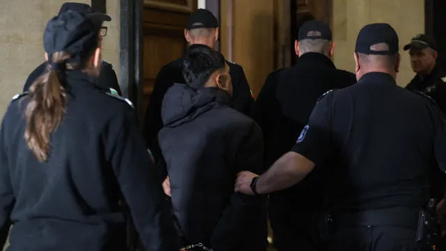 Ножът в раницата за училище като диагноза за държавна разруха