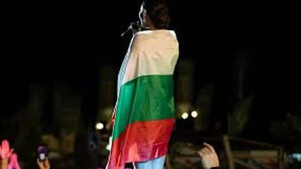 Щом българското знаме ви дразни... пичове, да вземем да ви съберем българските паспорти