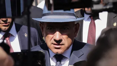 Арменският Давид, който победи руския Голиат